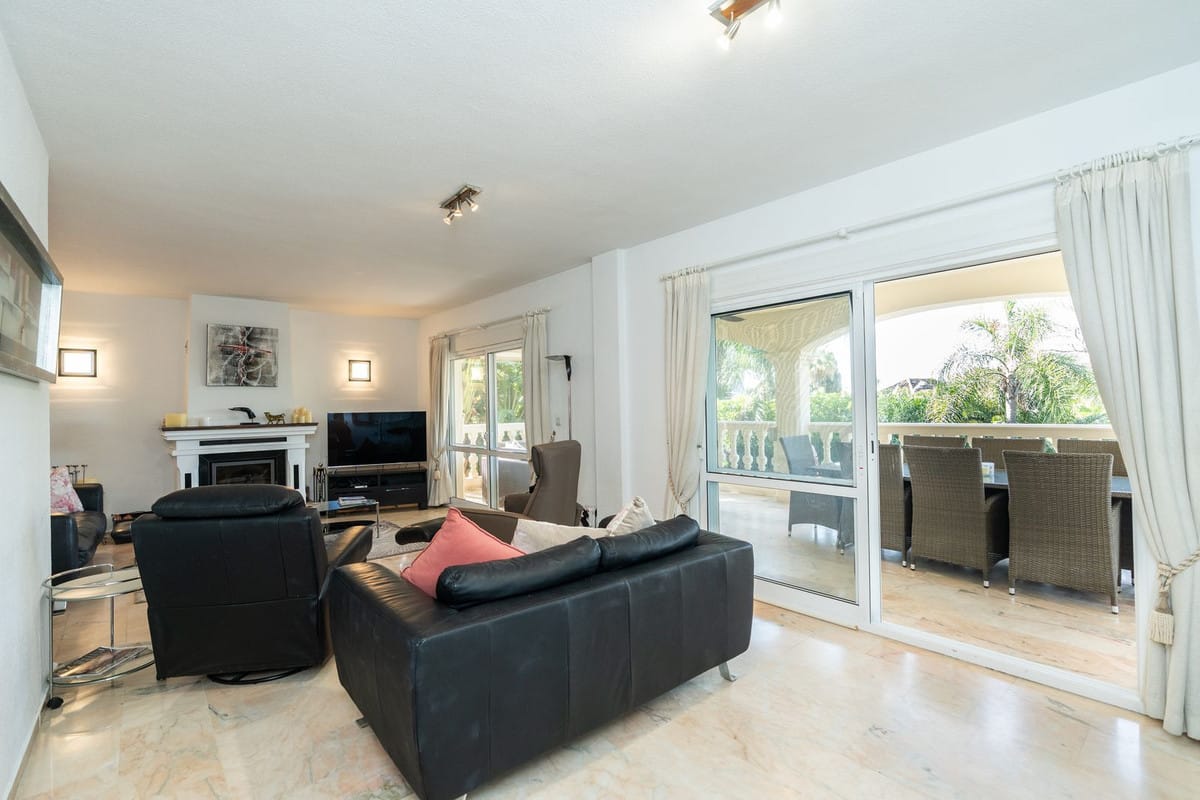 5-slaapkamer villa in Marbesa, Marbella Oost in Marbesa - foto 8