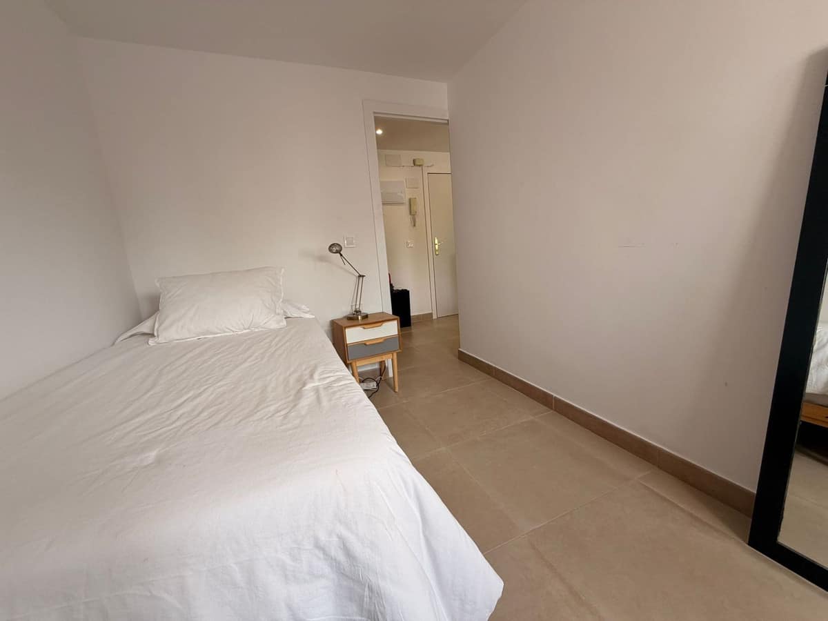 2 bedroom Apartment in Torremolinos in Torremolinos - foto 16