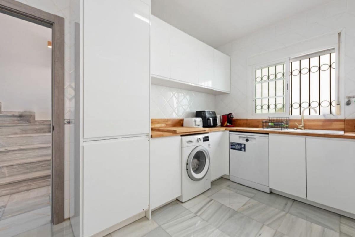 Villa met 4 slaapkamers aan de New Golden Mile in New Golden Mile - foto 11