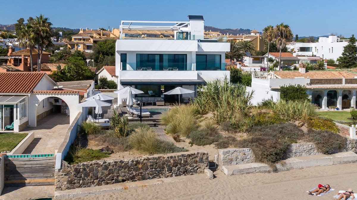 6 bedroom House in Costabella in Costabella - foto 2
