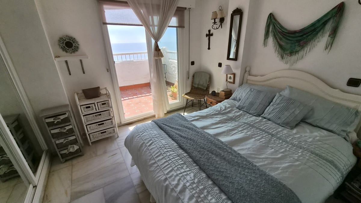 Appartement met 2 slaapkamers aan het strand in Estepona in Estepona - foto 14