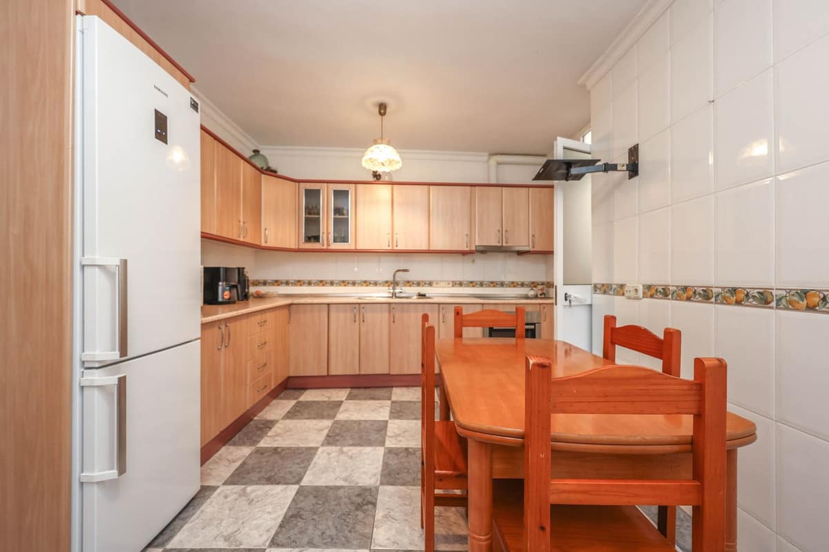 4-slaapkamer stadswoning in Tolox in Tolox - foto 6