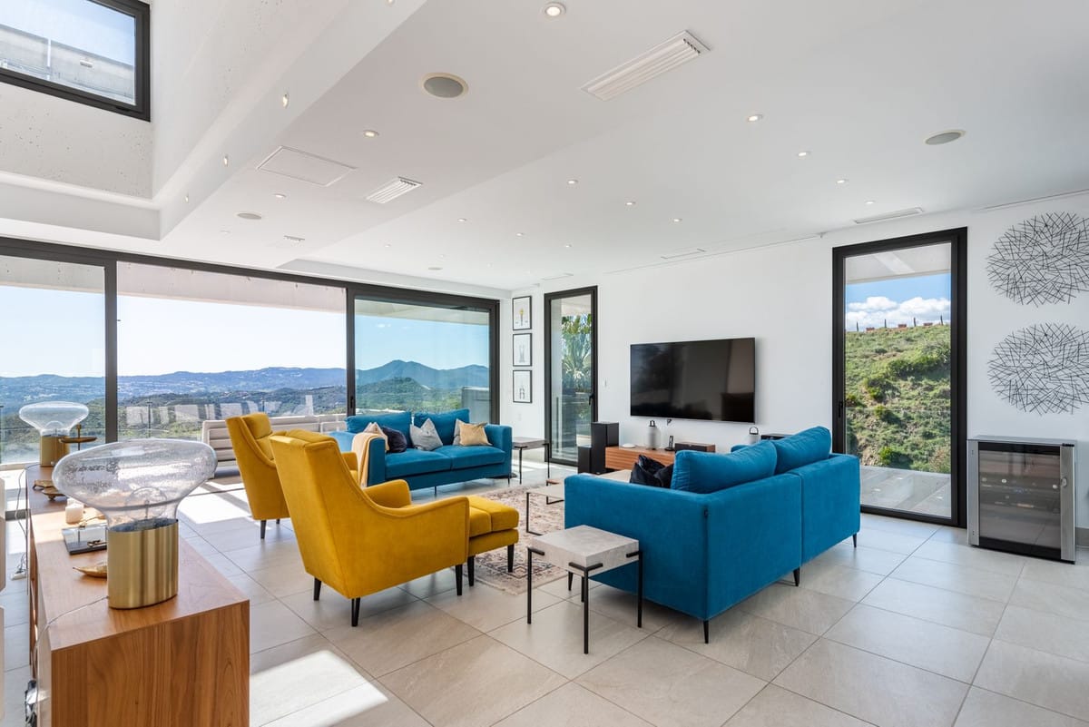 Exclusieve vrijstaande villa in Valtocado, Mijas – panoramisch uitzicht op bergen en Middellandse Zee in Mijas - foto 14