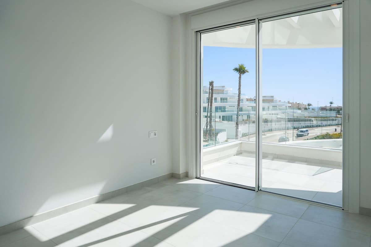 Gloednieuw 3-slaapkamerappartement met zeezicht in La Cala de Mijas in La Cala de Mijas - foto 12