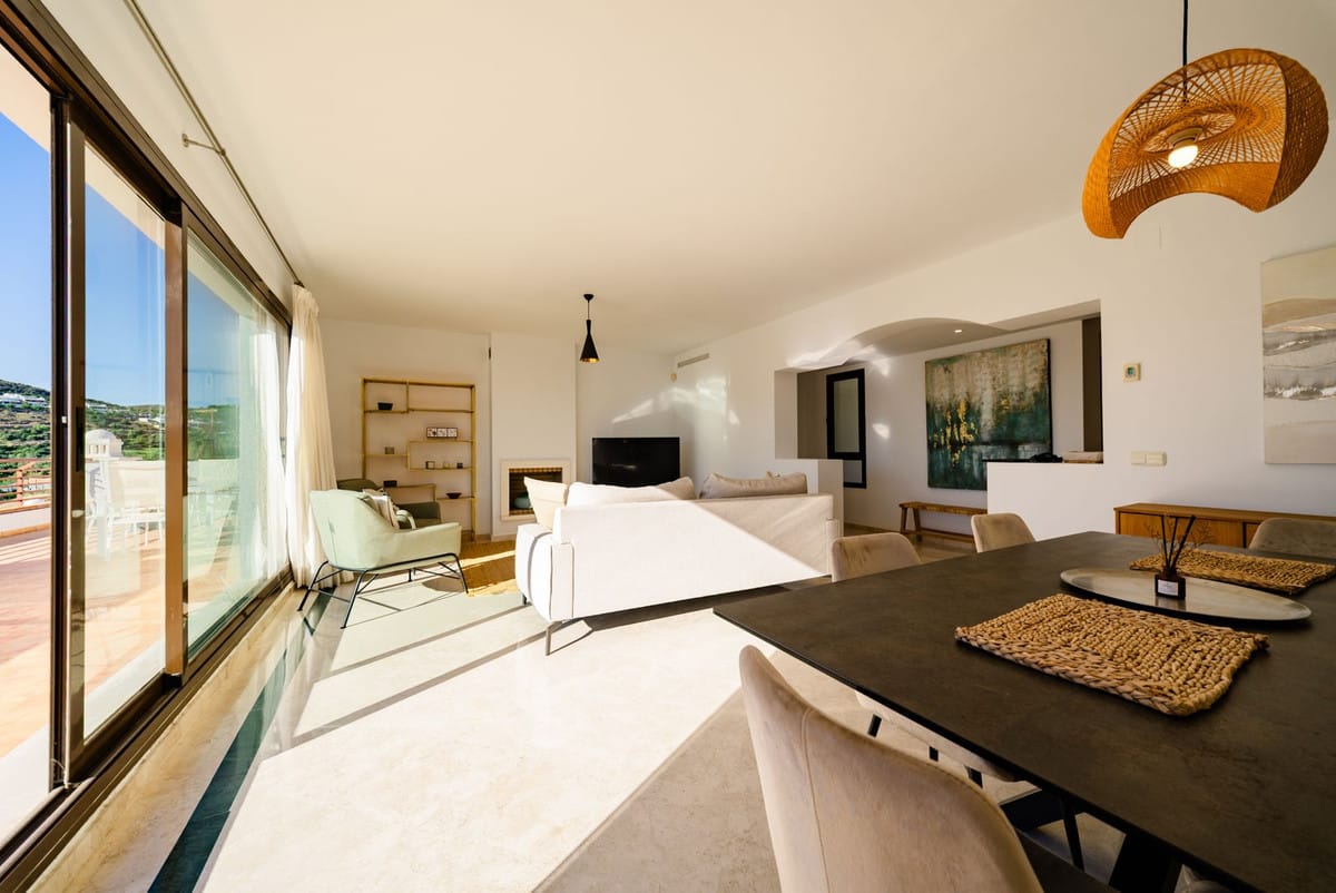 3 bedroom Apartment in Casares Playa in Casares Playa - foto 9