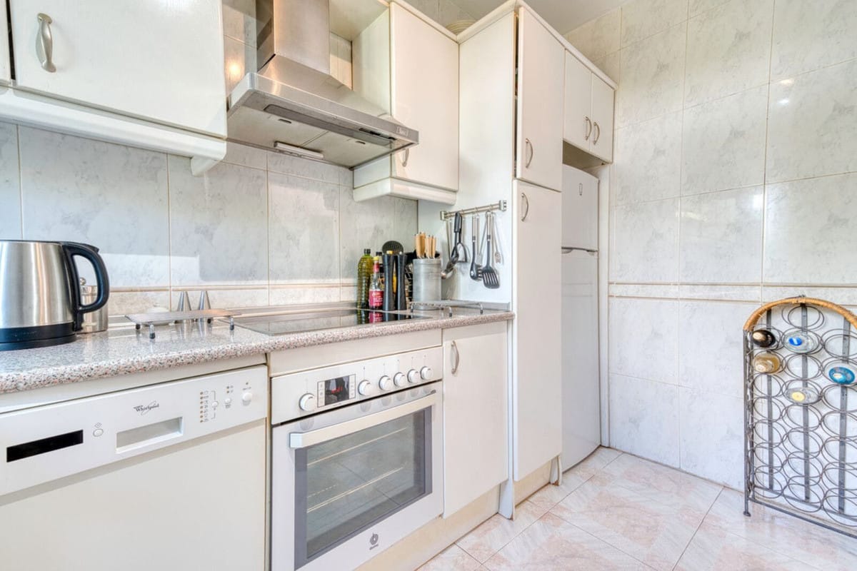 Drie-slaapkamerwoning in Estepona in Estepona - foto 15