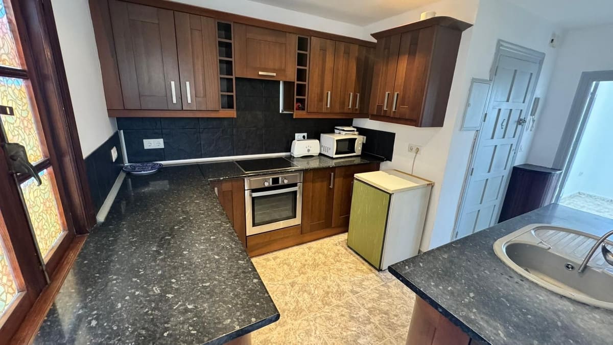 Drie-slaapkamerappartement in Estepona in Estepona - foto 16