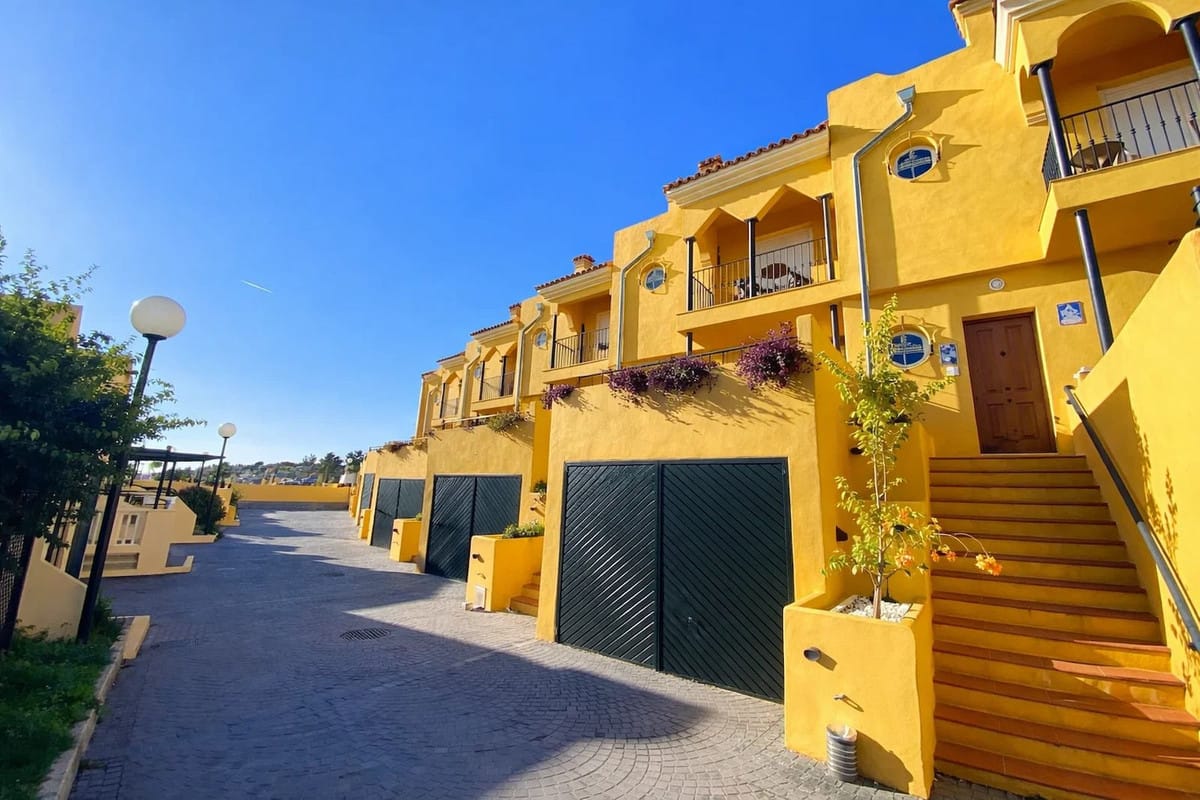 3-slaapkamer stadswoning in Manilva in Manilva - foto 2