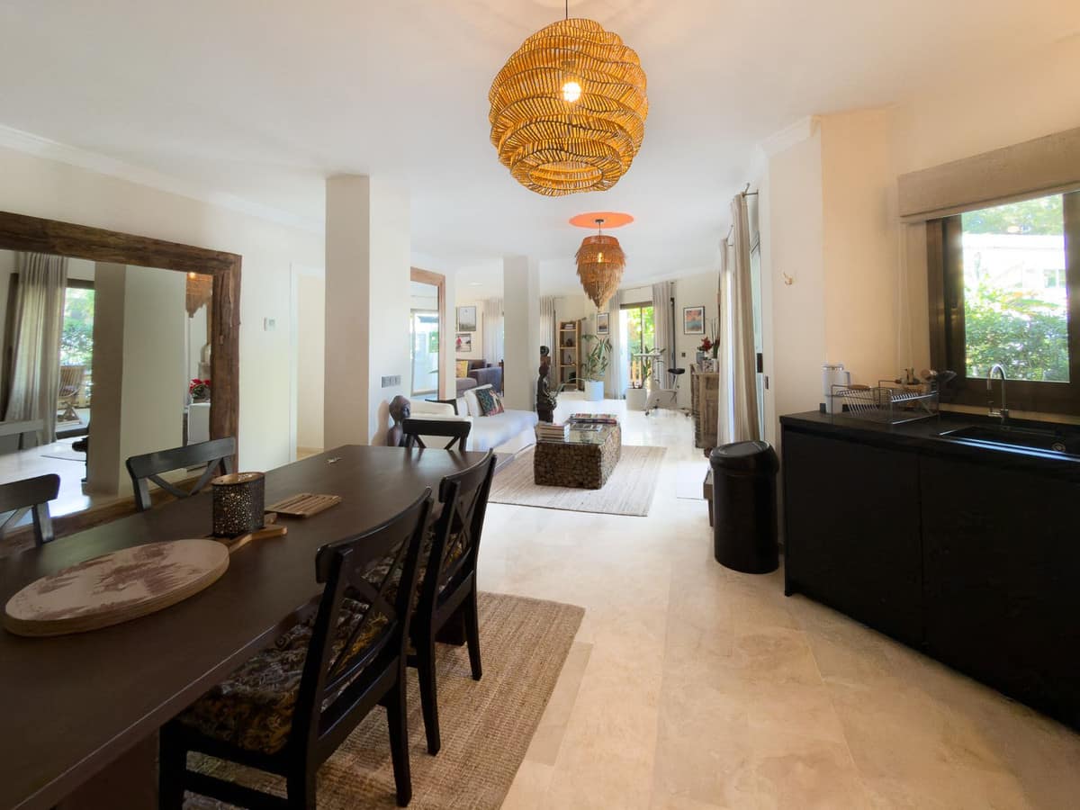 Appartement met 4 slaapkamers in Elviria — Golden Beach in Elviria - foto 9