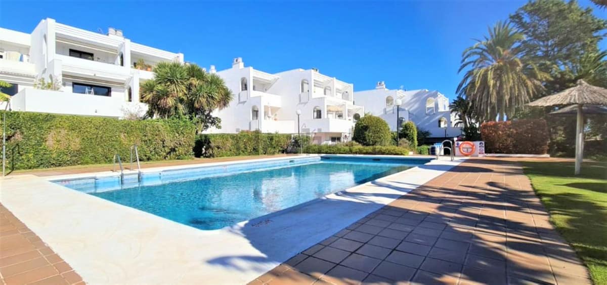Charmant penthouse met 2 slaapkamers in Sotogrande in Sotogrande - foto 3