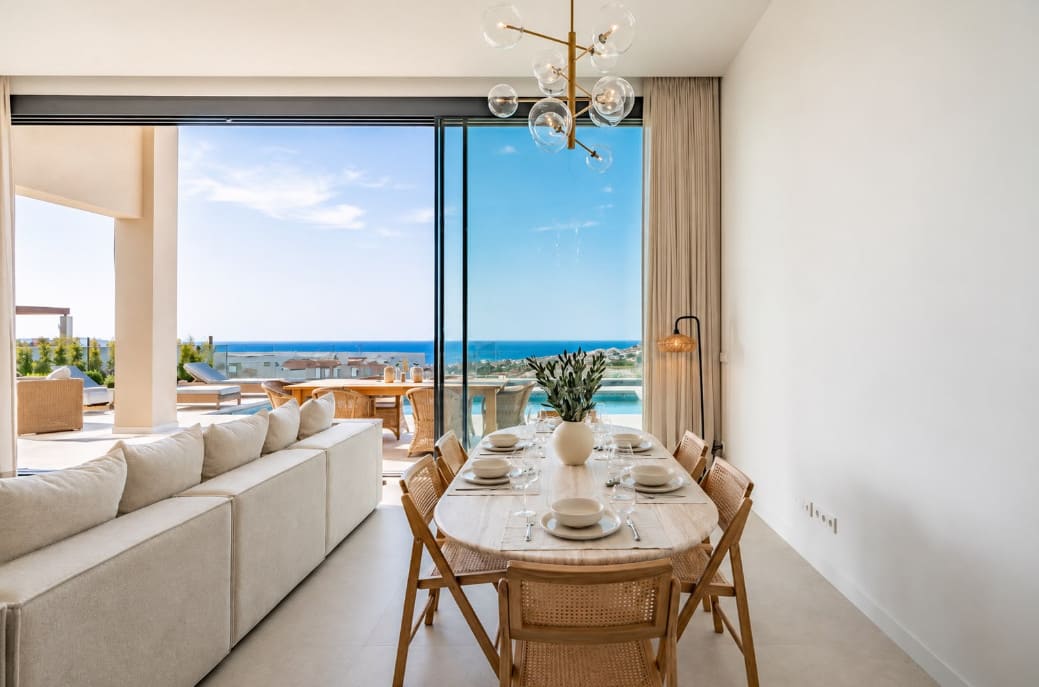 Panoramisch zeezicht: gloednieuwe 3-slaapkamer villa in Benahavís in Benahavís - foto 8