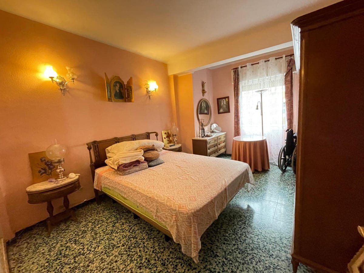 Drie-slaapkamerappartement in Málaga – 90 m² in Málaga - foto 16