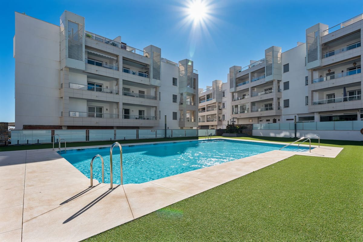 Drie-slaapkamerappartement in San Pedro de Alcántara in San Pedro de Alcántara - foto 2