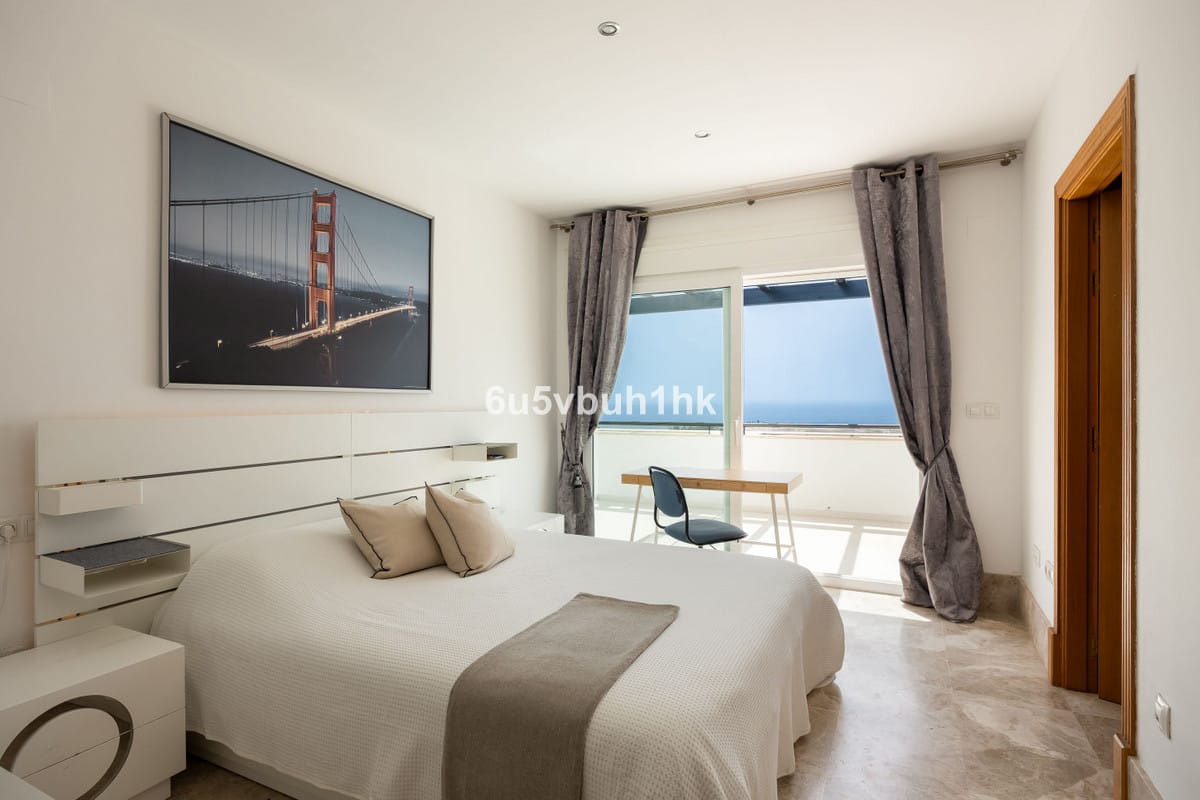 Villa met 4 slaapkamers in Santa Clara, Málaga in Santa Clara - foto 10