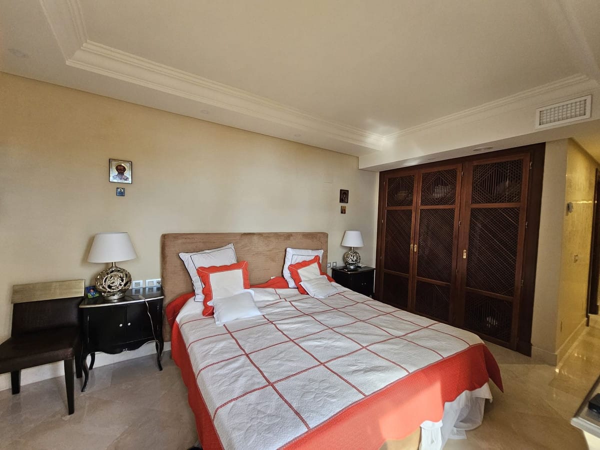 3-slaapkamer appartement aan het strand in Estepona, Costa del Sol in Estepona - foto 10