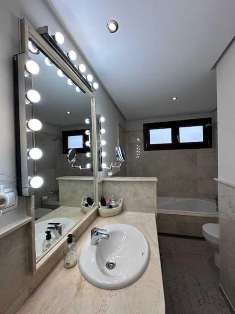 Drie-slaapkamer herenhuis in Benahavís in Benahavís - foto 9