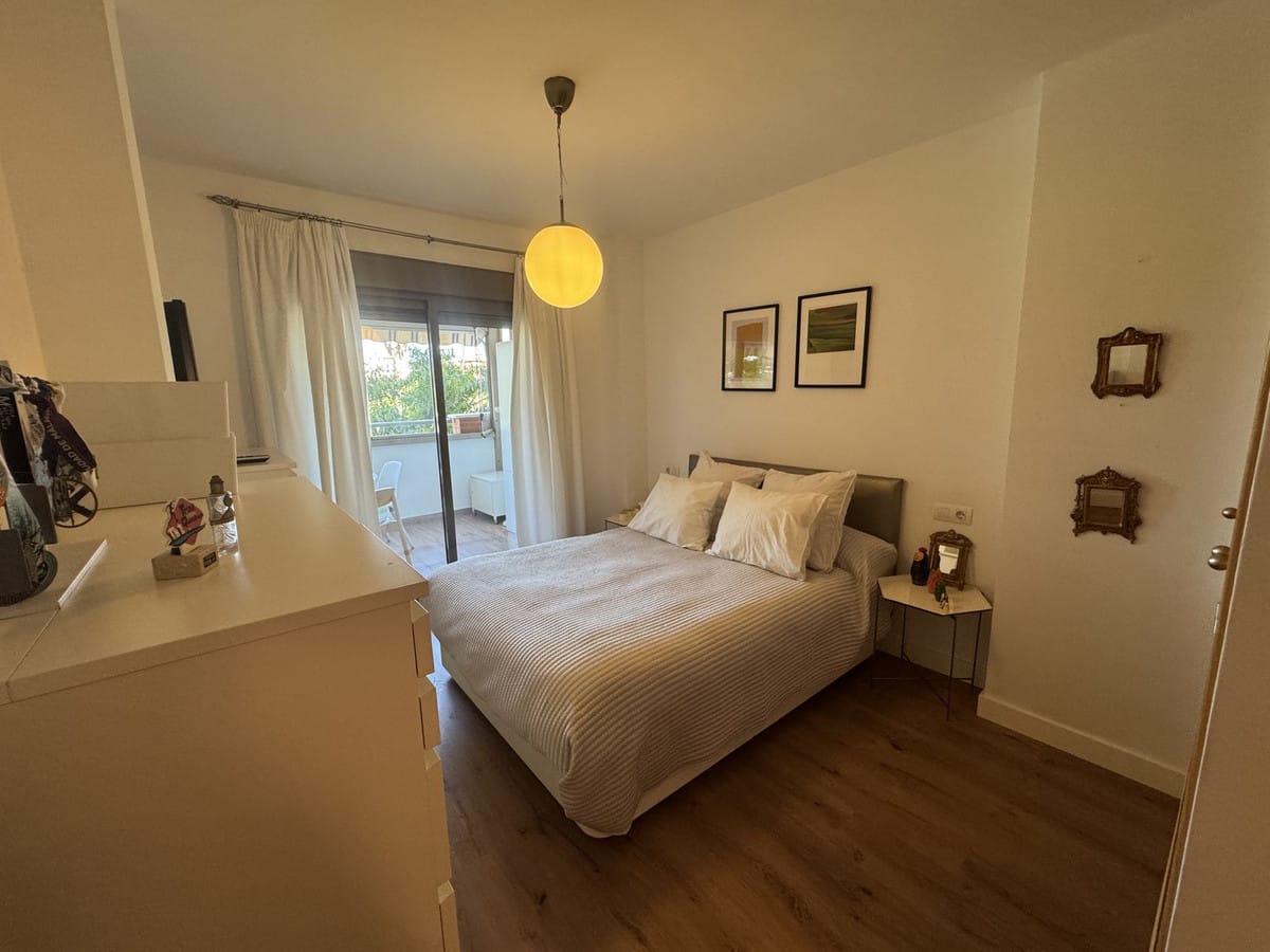 Appartement met 2 slaapkamers in Málaga in Málaga - foto 9