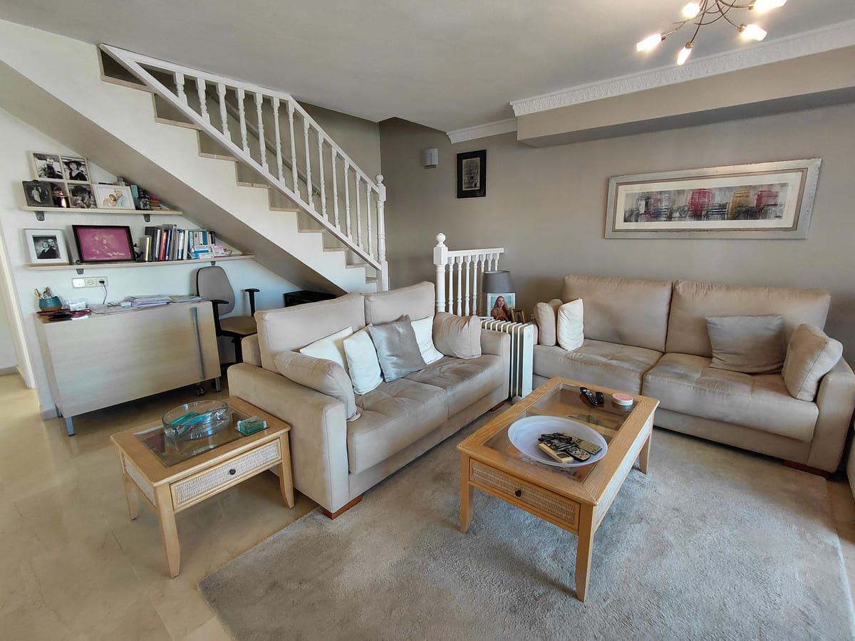 3-slaapkamer penthouse aan het strand in Marbesa – 173 m² in Marbesa - foto 2