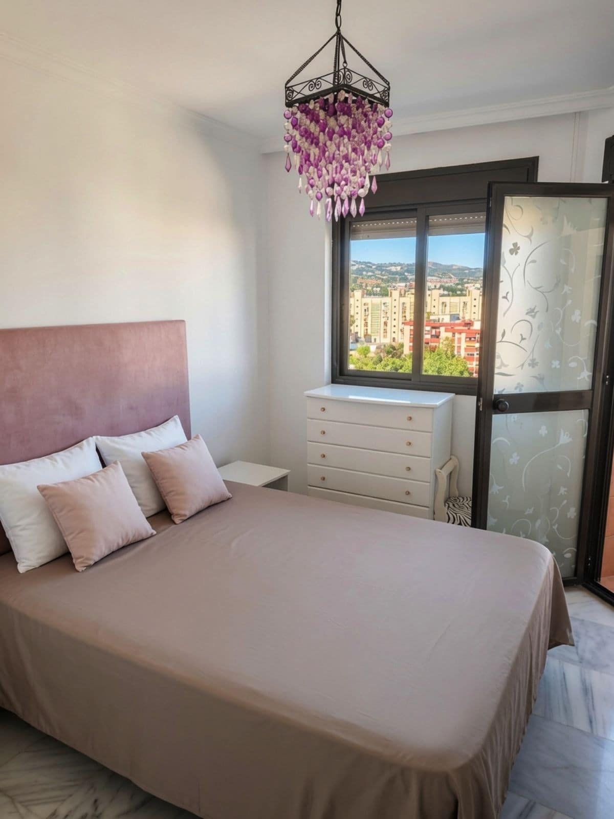 3 bedroom Apartment in Marbella in Marbella - foto 10
