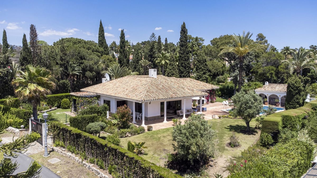 Villa met 4 slaapkamers in Las Chapas in Las Chapas - foto 3