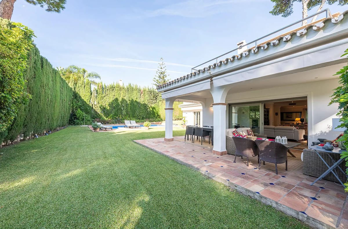 Villa met 5 slaapkamers in Los Monteros in Los Monteros - foto 20