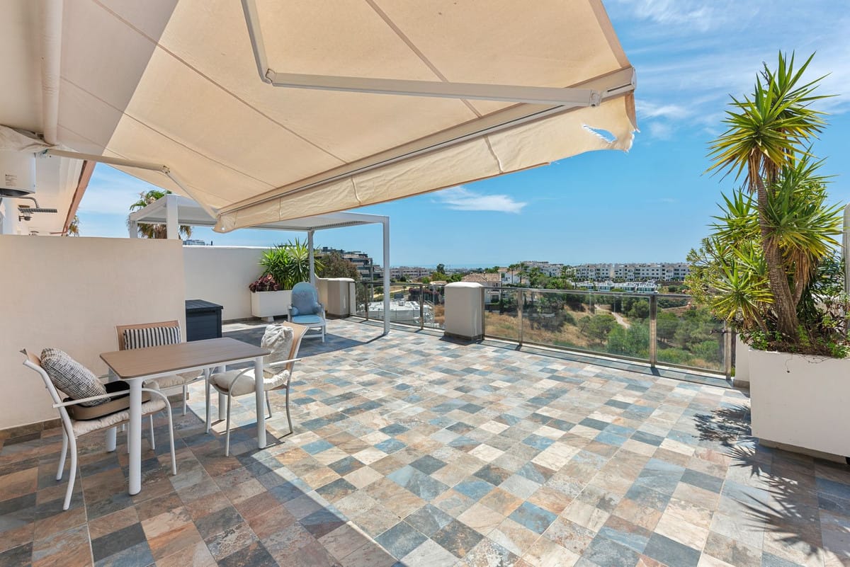 Elegant gerenoveerde penthouse met royaal privéterras aan de New Golden Mile in New Golden Mile - foto 3