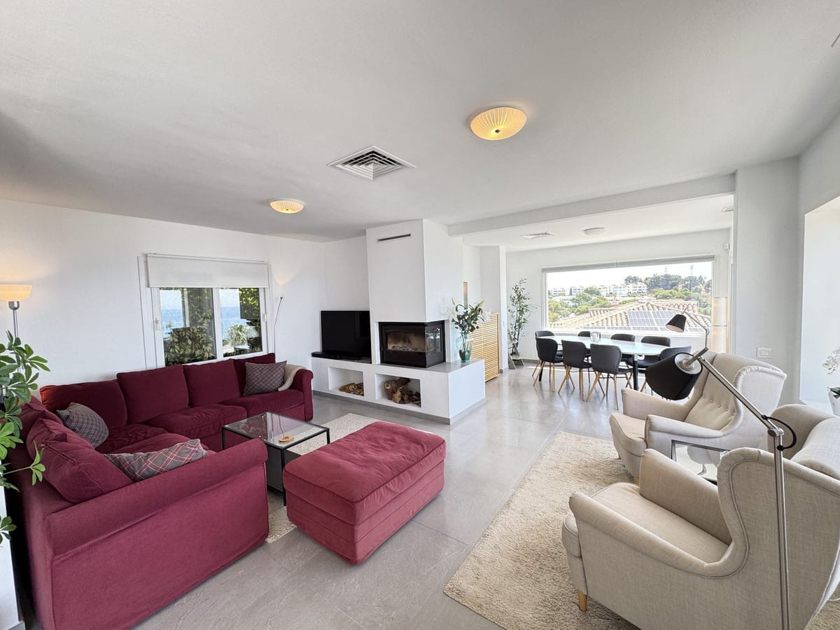 4-slaapkamer villa met 180° zeezicht in Riviera del Sol in Riviera del Sol - foto 15