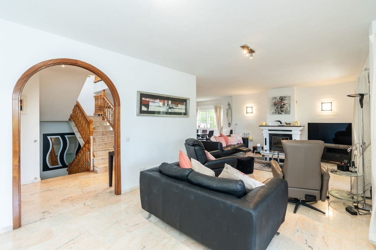 5-slaapkamer villa in Marbesa, Marbella Oost in Marbesa - foto 10