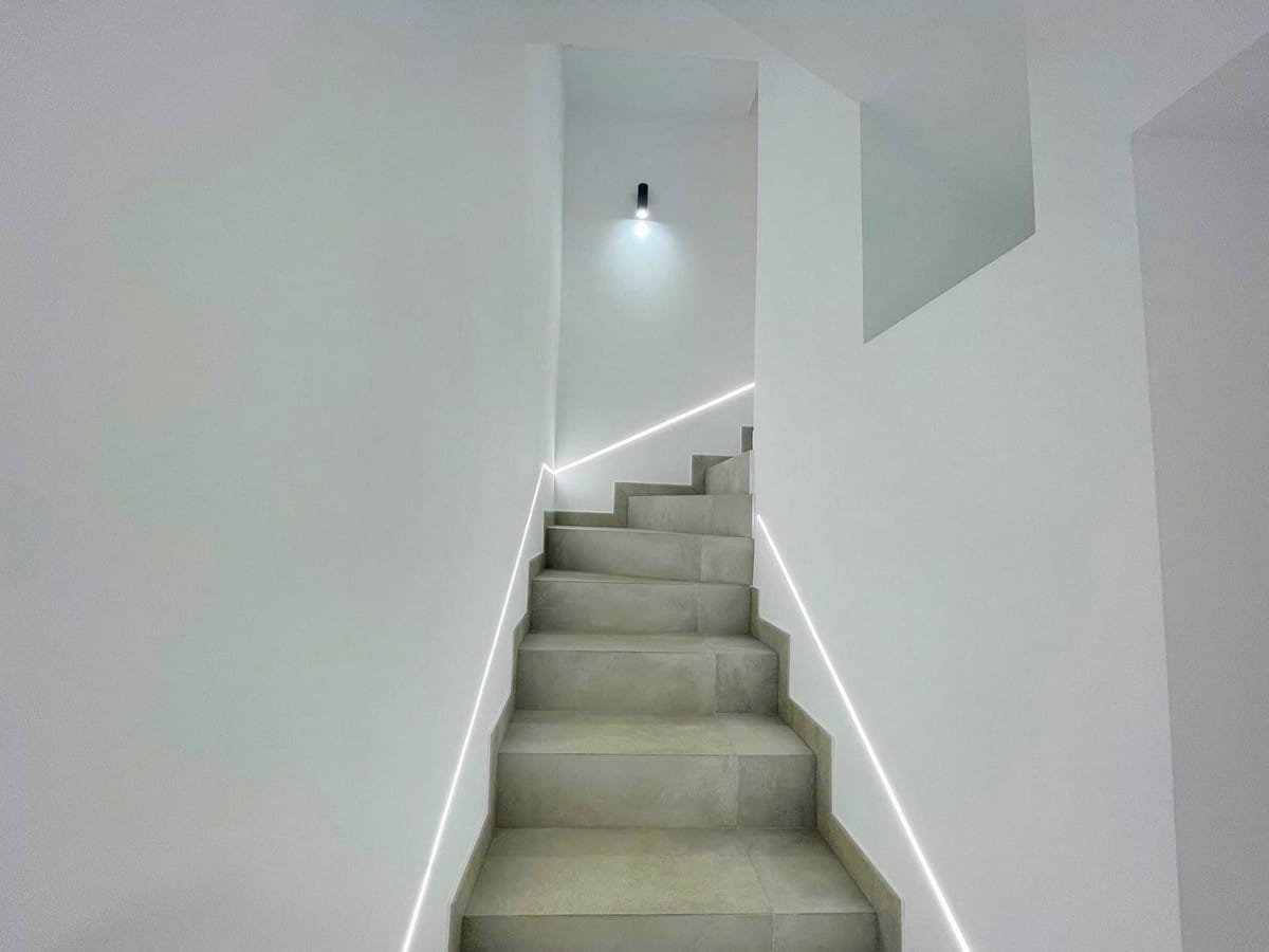 Gerenoveerde 3-slaapkamer stadswoning in El Paraiso (Málaga) in El Paraiso - foto 15