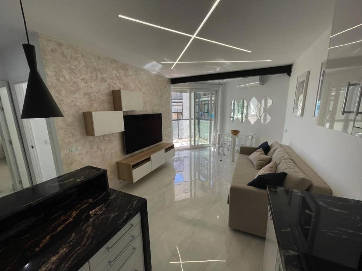 1-slaapkamer appartement Marbella – overdraagbare toeristische vergunning aan de eerste lijn van het strand in Marbella - foto 2