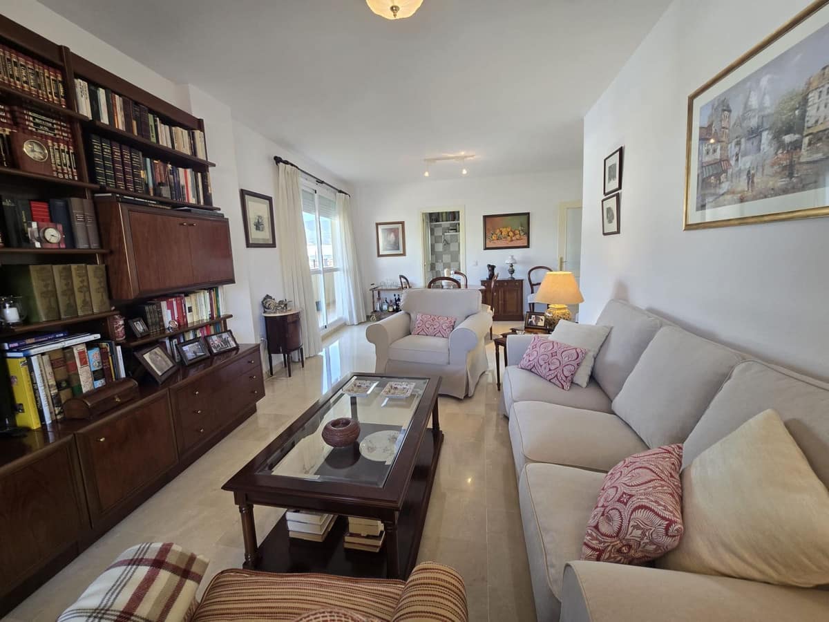 Drie-slaapkamerappartement in Fuengirola in Fuengirola - foto 2