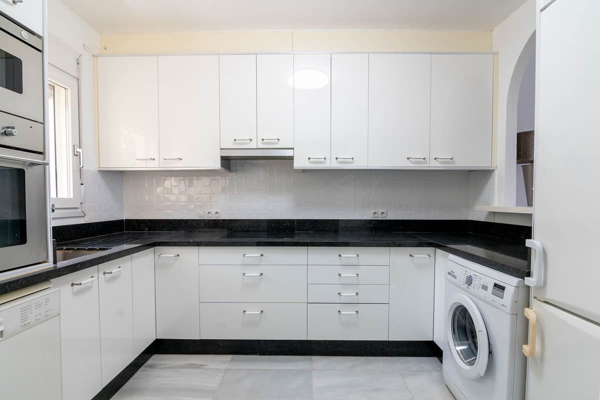 4-slaapkamerwoning in Estepona in Estepona - foto 19