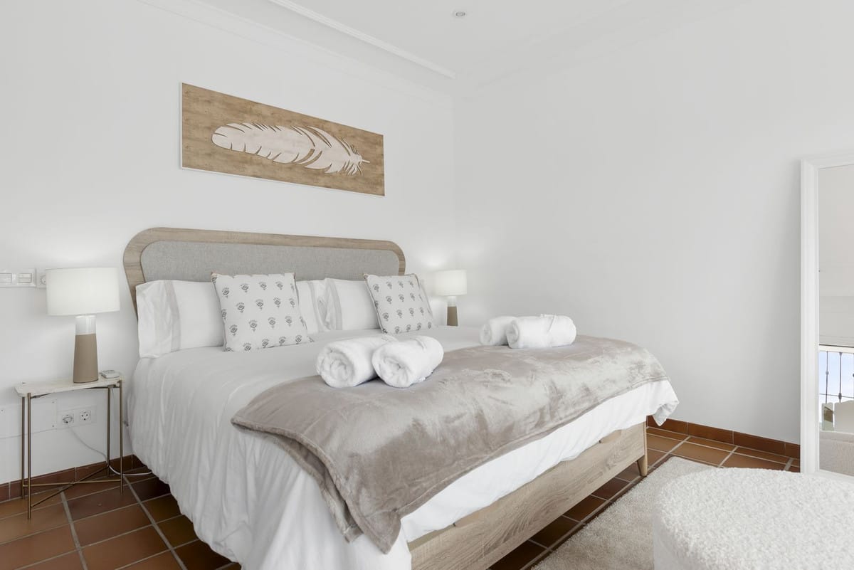 Vijf-slaapkamer villa in Las Chapas in Las Chapas - foto 3