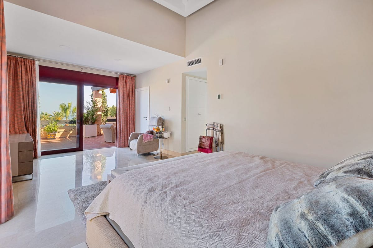 3-slaapkamer duplex-penthouse aan zee in San Pedro de Alcántara in San Pedro de Alcántara - foto 12