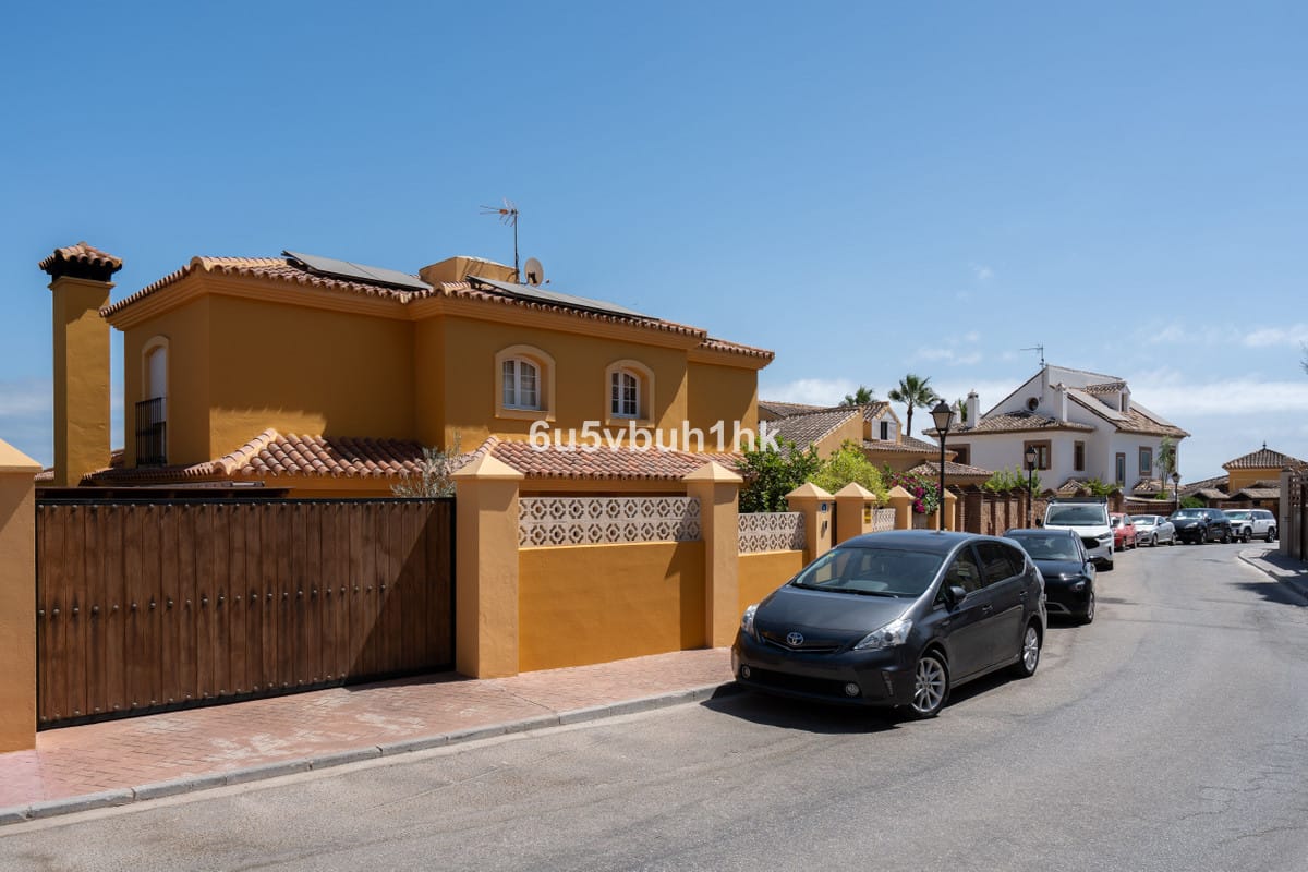 Vijf-slaapkamer villa in El Coto, Málaga in El Coto - foto 4