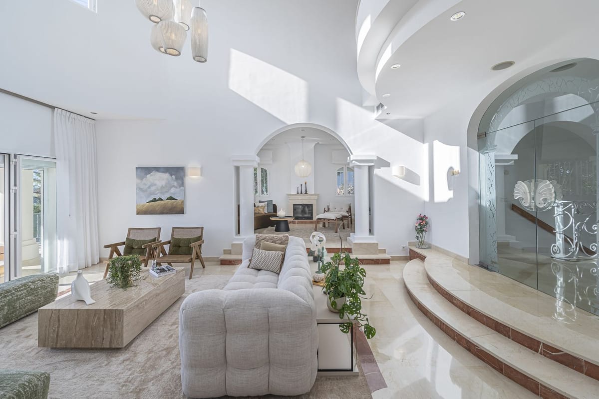 Villa met 7 slaapkamers in Nueva Andalucía in Nueva Andalucía - foto 9