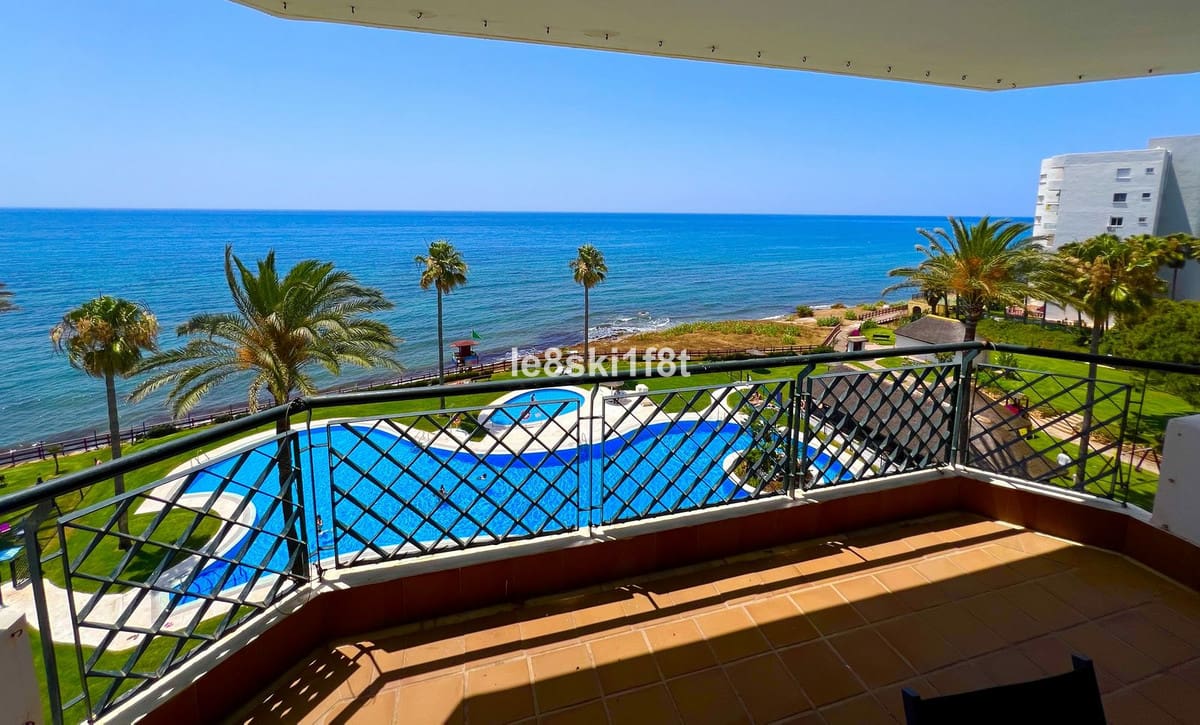 2-slaapkamer appartement aan de frontlinie met zeezicht in Calahonda in Calahonda - foto 2