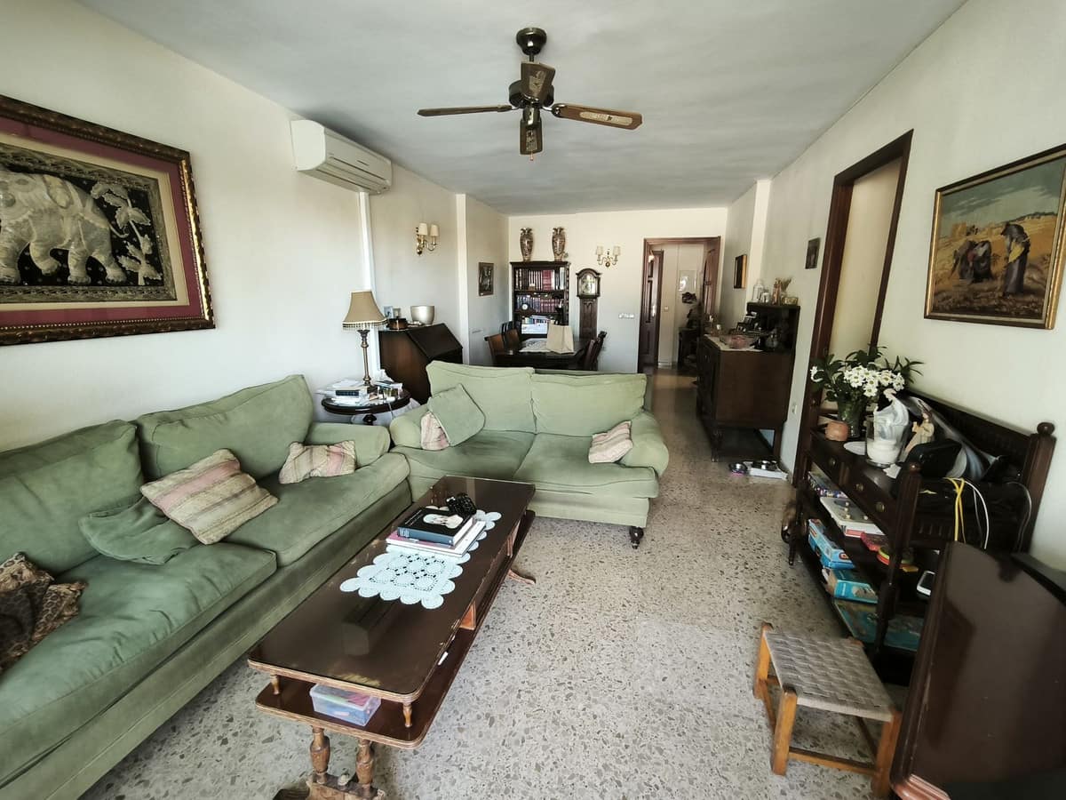 Drie slaapkamers appartement in Fuengirola, centraal gelegen in Fuengirola - foto 14