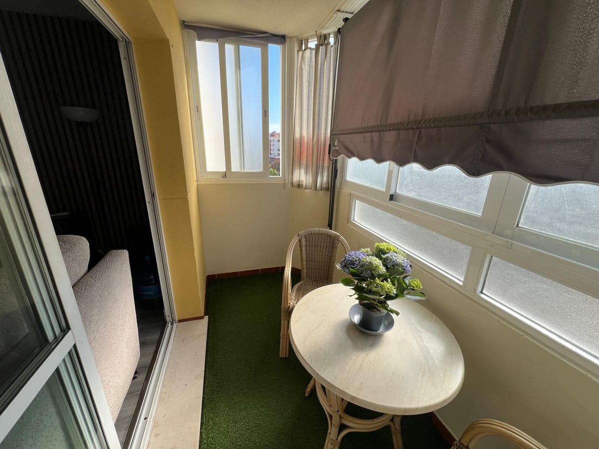 Ruim 2-slaapkamer appartement met terras, garage en berging in Huerta Nueva, Estepona in Estepona - foto 12