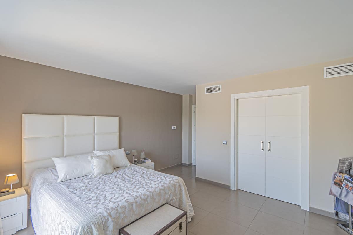 Vrijstaande villa met 5 slaapkamers in San Pedro de Alcántara in San Pedro de Alcántara - foto 12