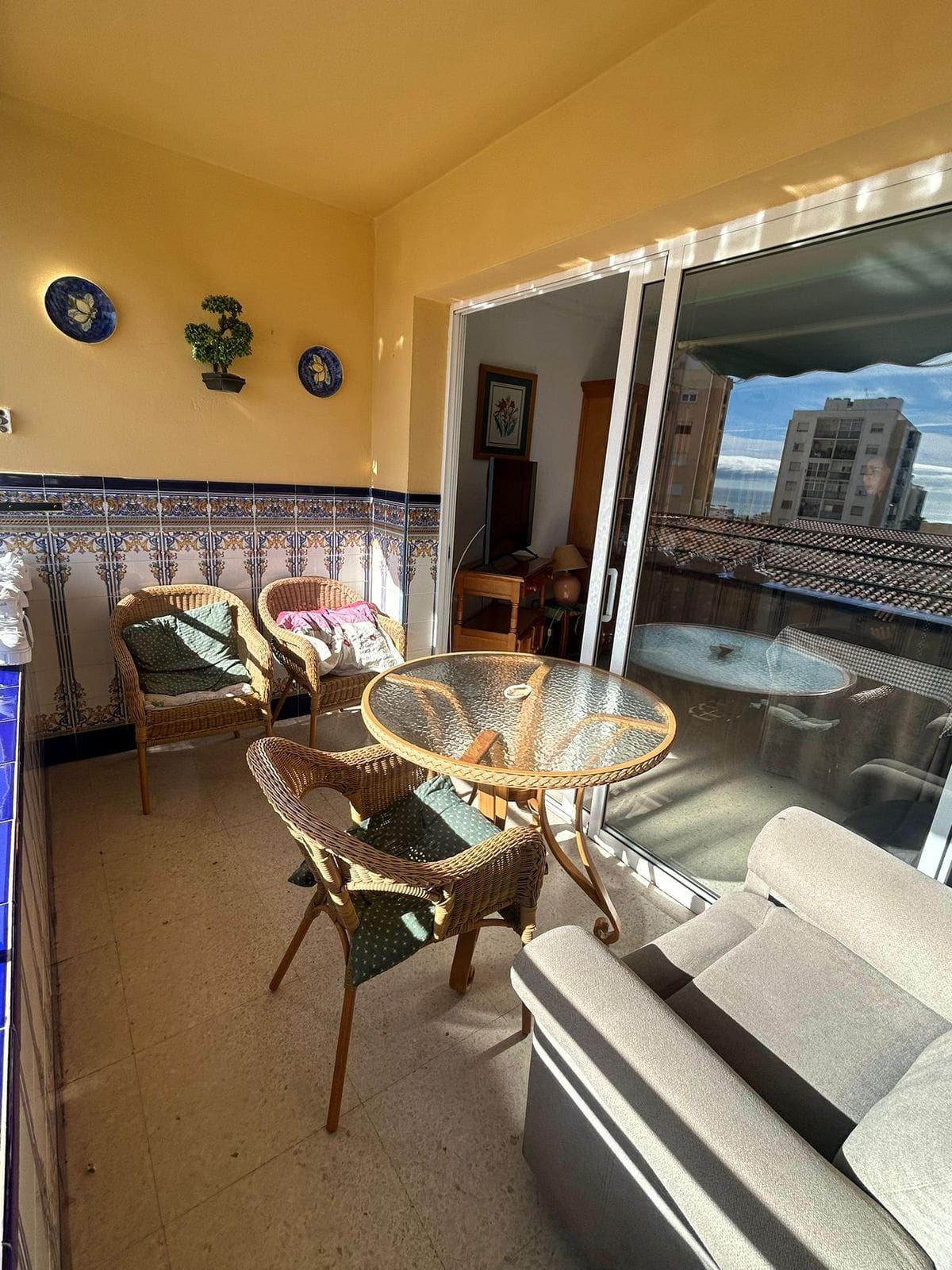 Ruim 3-slaapkamer appartement met zeezicht – Miraflores, Marbella in Marbella - foto 3