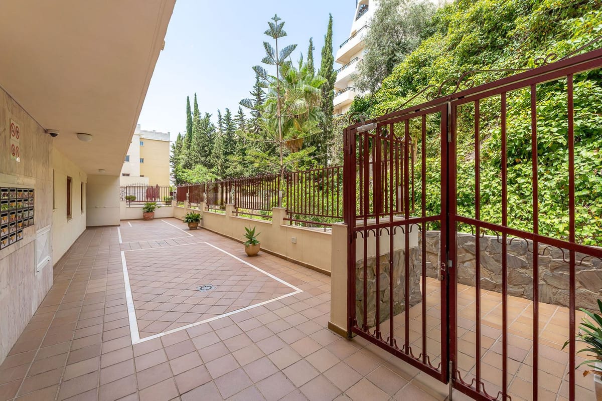 3 bedroom Apartment in Torrequebrada in Torrequebrada - foto 20