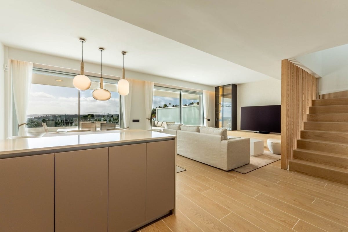 3 bedroom Apartment in Estepona in Estepona - foto 12