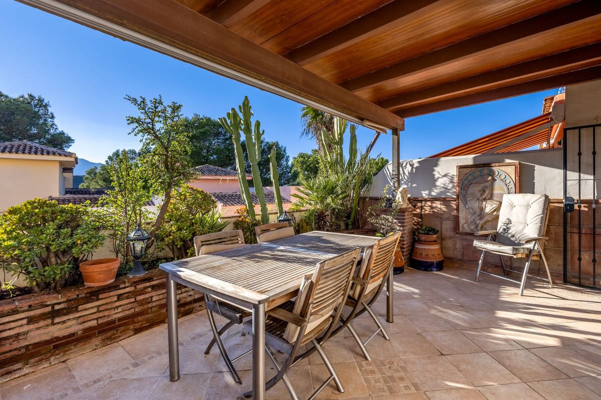 Alhaurín Golf – 2 slaapkamers, 3 verdiepingen, 2 badkamers, 2 terrassen in Alhaurin Golf - foto 2