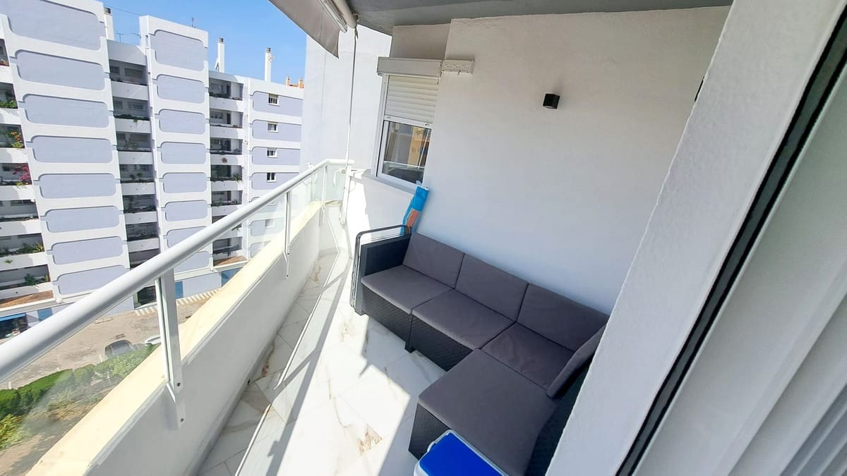 3 bedroom Apartment in Fuengirola in Fuengirola - foto 7