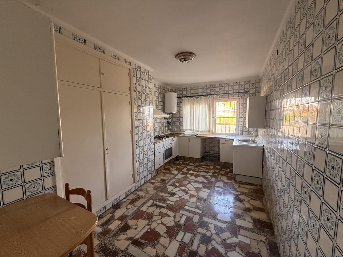 4-slaapkamer villa in Alhaurín de la Torre in Alhaurín de la Torre - foto 9