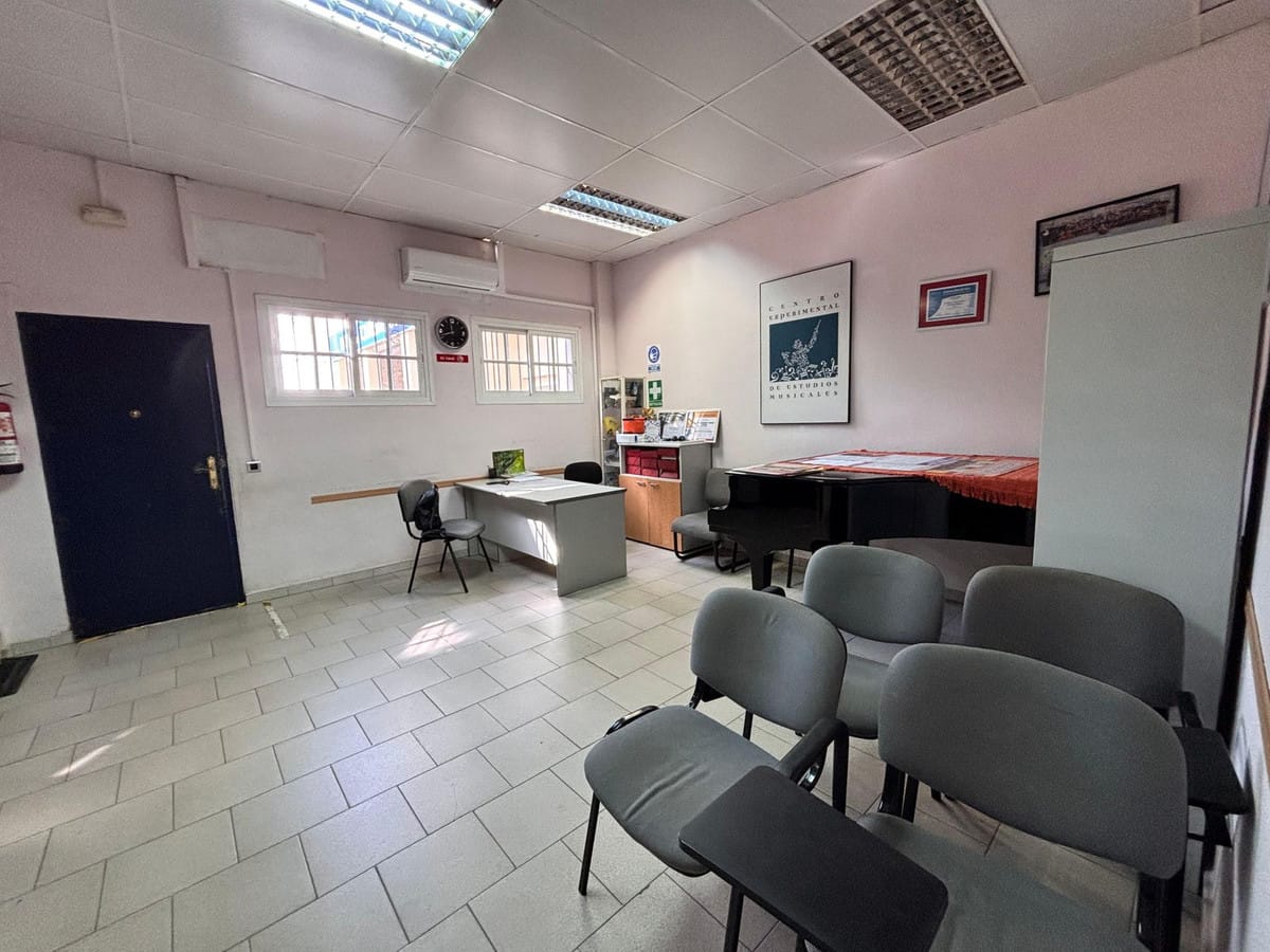 3-slaapkamer appartement Málaga met potentieel in Málaga - foto 2