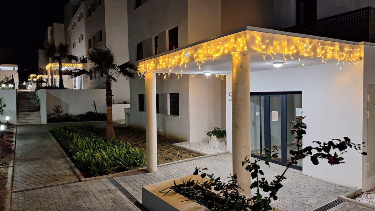 Begane grond appartement met 2 slaapkamers in Estepona-Oost in Estepona - foto 17