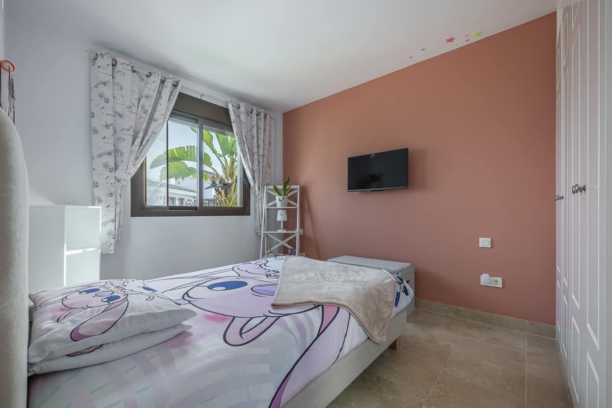 Drie-slaapkamer stadswoning in La Alcaidesa in La Alcaidesa - foto 17