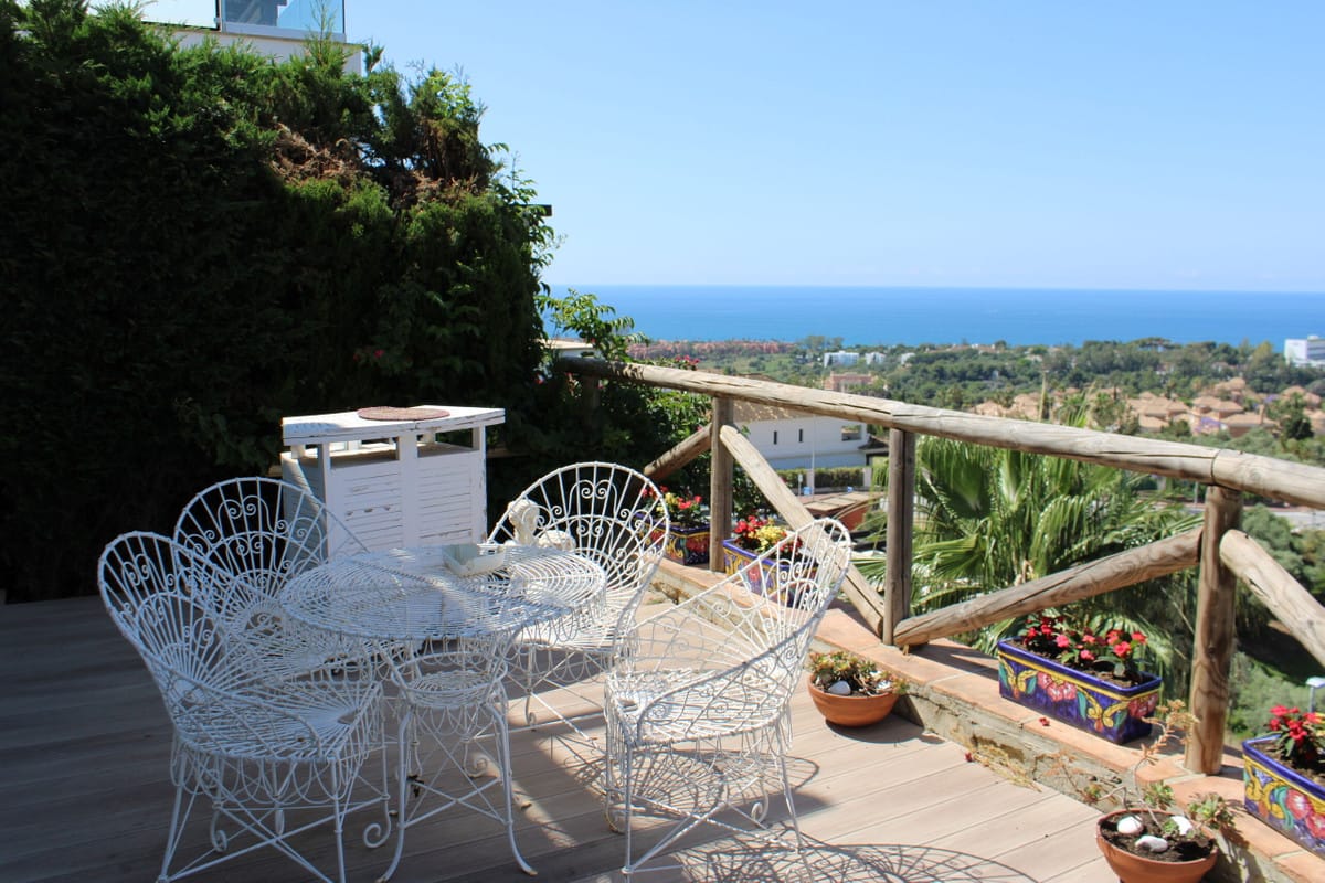 Vrijstaande villa met 3 slaapkamers in Santa Clara Golf, Marbella in Marbella - foto 4